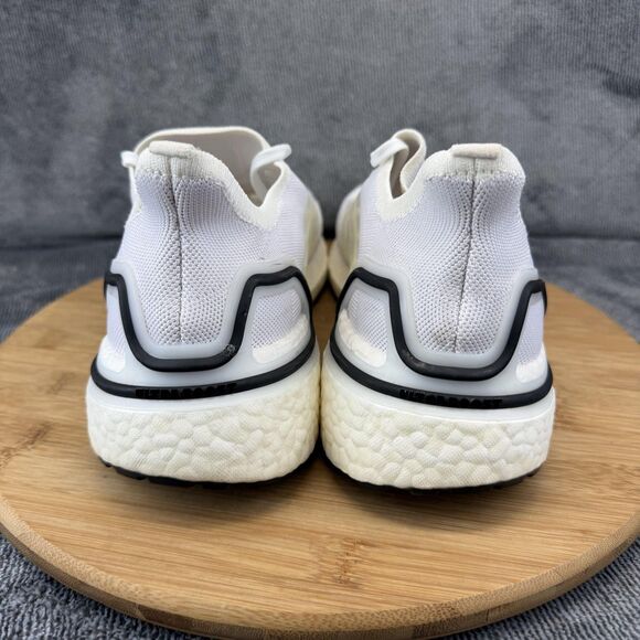 Athletic_Shoes